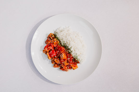 SWEET AND SOUR CHICKEN WITH WHITE RICE